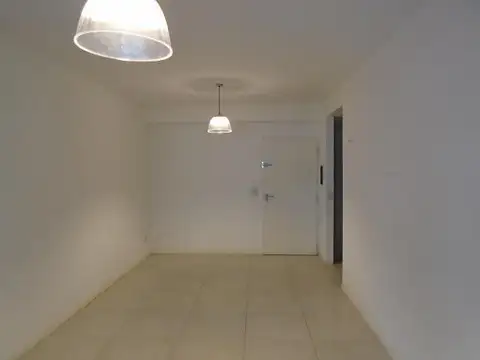 CIUDAD DE LA PAZ al 1600