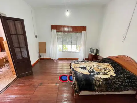 VENTA Casa 2 dormitorios con Departamento