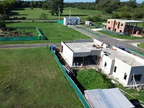 Venta de Lote de terreno en Lomas de Canning