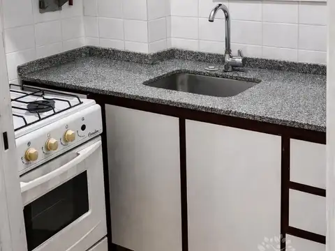 3 de Febrero PB al 2800