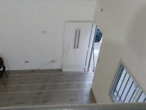 Depto Tipo Casa en Alquiler de 1 dormitorio