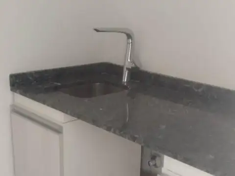 Oficina céntrica rosario con excelentes terminaciones