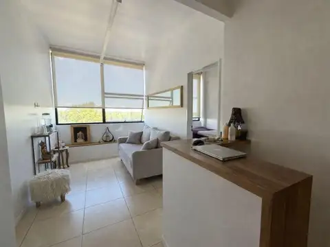 Oficina con 3 despachos en Estudios de la Bahía, Nordelta