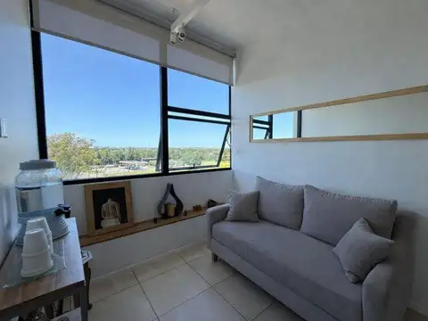 Oficina 2 ambientes con 1 baño