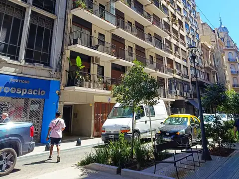 Departamento 3amb al frente en venta a reciclar
