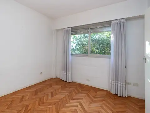 VENTA 3 AMBIENTES CON BALCÓN RECOLETA