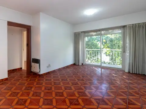 VENTA 3 AMBIENTES CON BALCÓN RECOLETA