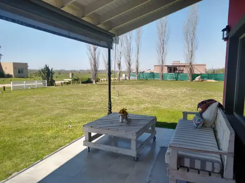 Casa 3 ambientes con 3 baños