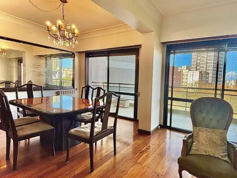 Departamento 3 ambientes con 2 baños