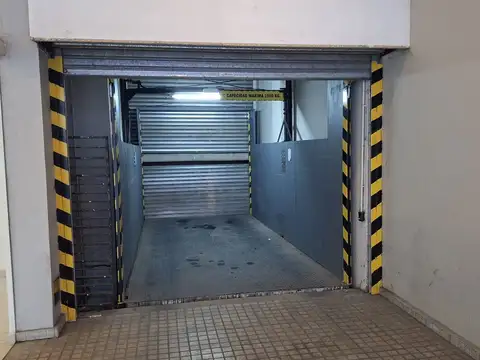 Venta. Rosario. Cochera Cubierta
