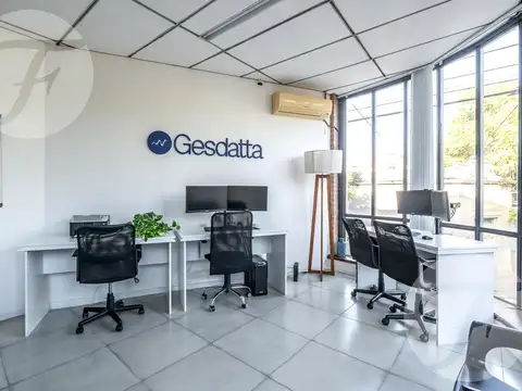 Oficina en Venta 25 años