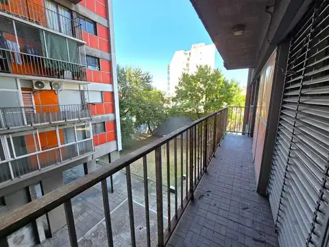 Departamento 4 ambientes con 1 baño