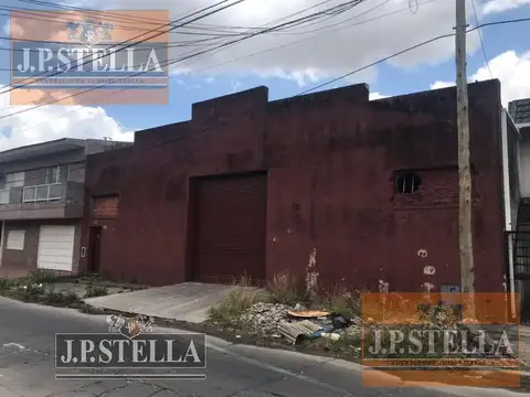 Galpon en Alquiler 40  mts Fondo
