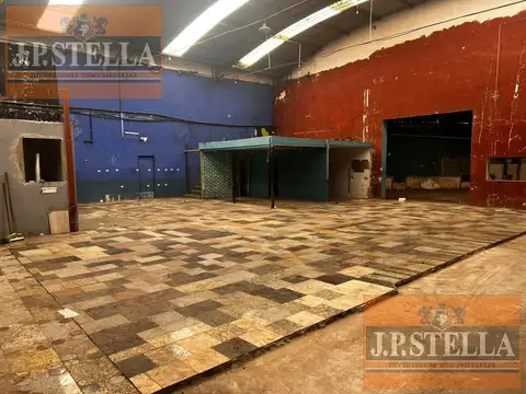 Monseñor Bufano al 3200