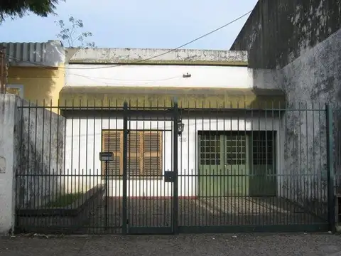 Gral. Juan Martín De Pueyrredón 200
