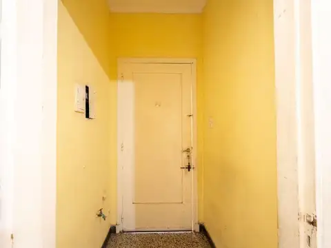 Casa 5 ambientes con 1 baño