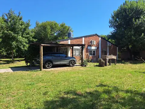 2 CASAS QUINTA EN LOTE DE 1.495 M2 - PASO DEL REY