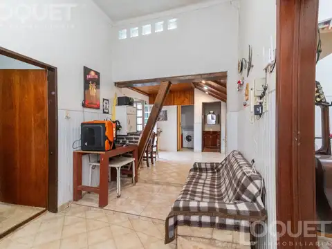 Casa 4 ambientes con 1 baño