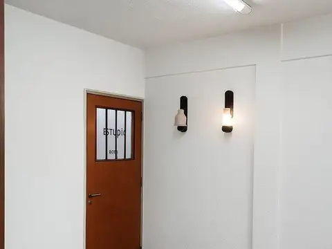 CONSULTORIO - OFICINA - CENTRO DE SAN ISIDRO