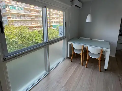 Monoambiente amoblado sobre Avenida del Libertador Olivos