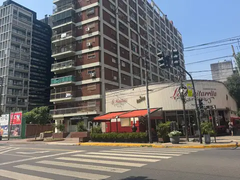 Avenida Del Libertador 2800, Piso 4