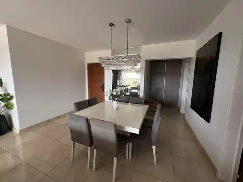Departamento en Alquiler de 4 ambientes