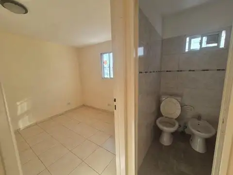 Depto Tipo Casa en Venta en Garin, USD 37.000