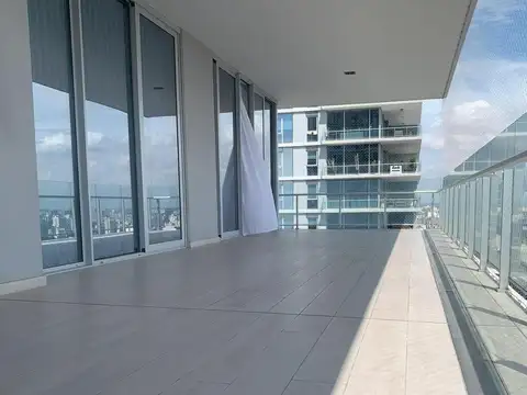 Departamento en Alquiler de 3 dormitorios