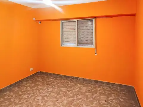 Plaza Huincul  al 4400