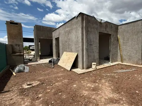Casa en Venta - Bº La Quebrada - Lujan De Cuyo