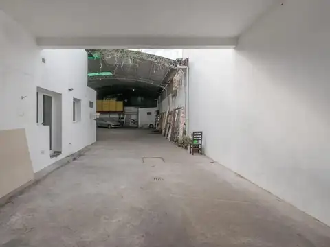 VENTA - Casa con 4 dormitorios y galpón - Barrio España y Hospitales, Rosario.
