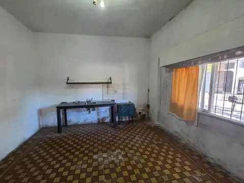 CASA VENTA FLORIDA OESTE 5 AMB CON TALLER-TERRAZA