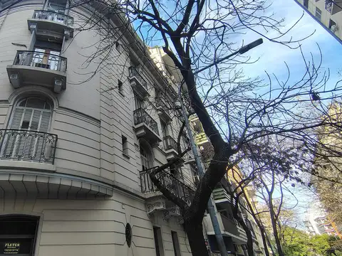 Departamento en Venta - Caballito - 4 ambientes con Cochera
