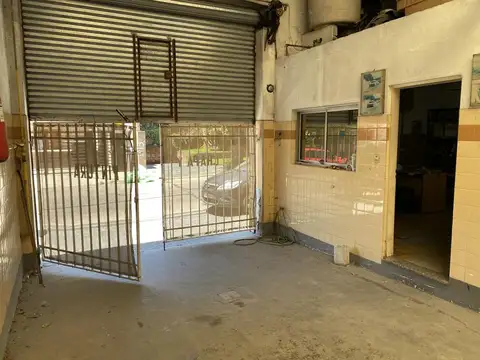 Terreno en Venta de 320 m²  - Excelente Ubicación en Olivos