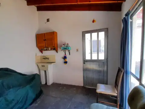 VENTA CASA C/LOCAL 3 AMB 263 M2 VALENTIN ALSINA