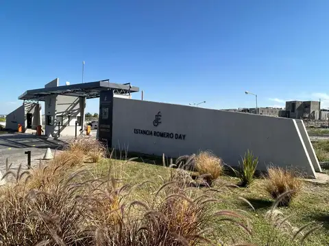 Terreno en  venta Barrio Estancia Romero Day