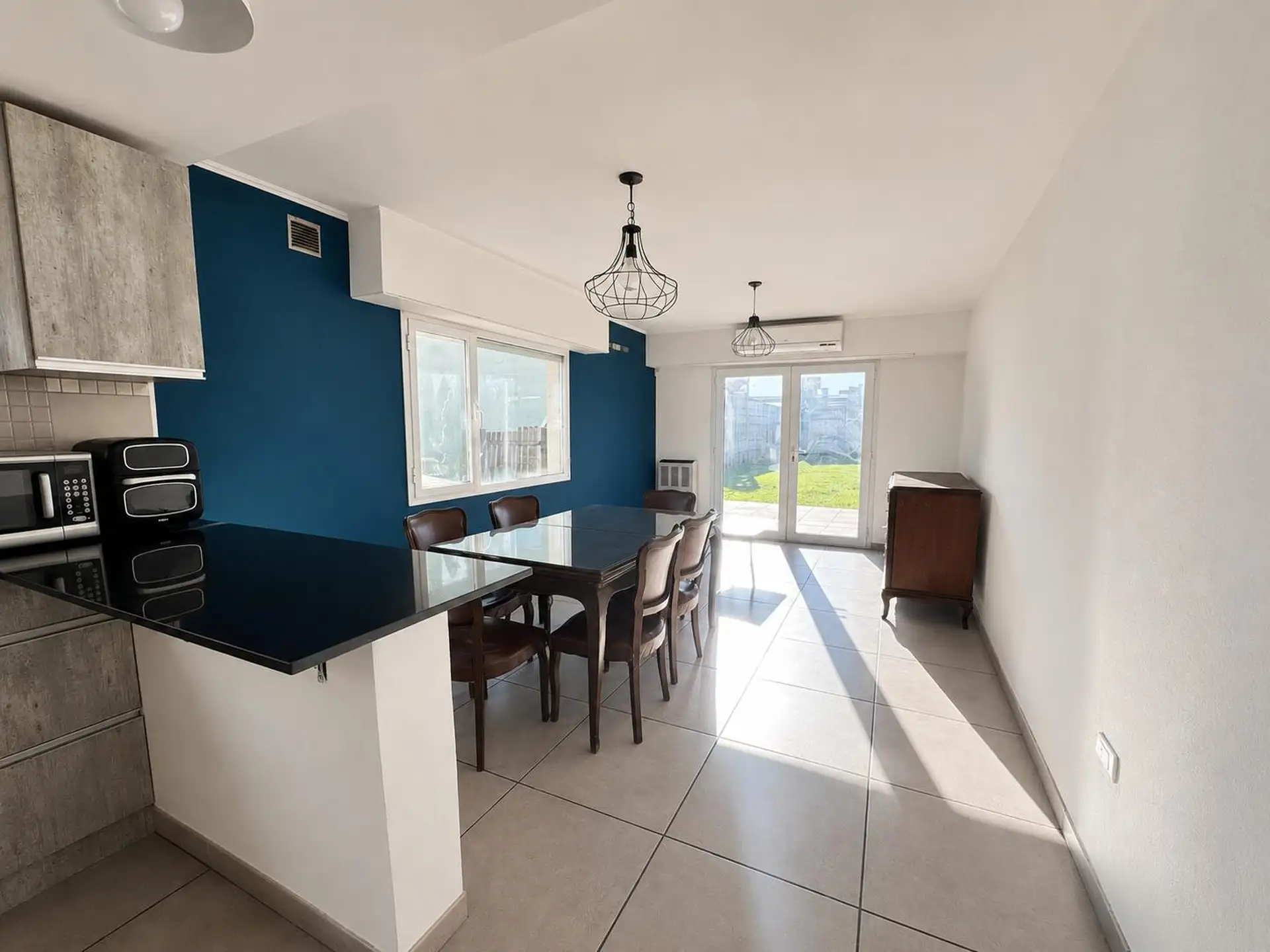 Casa 3 dorm, 93m² con jardín en Villa Italia — Apta crédito