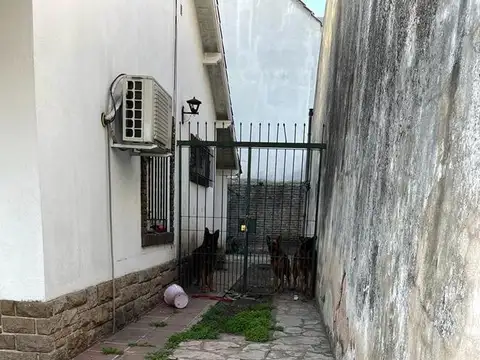 Casa en Venta en Villa Sarmiento, USD 95.000