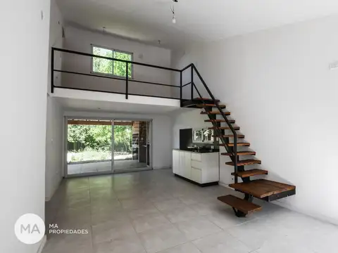 Casa en Venta al Este