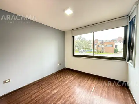 Departamento en Alquiler con 1 cocheras