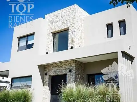 Casa en Venta en Puertos, USD 340.000