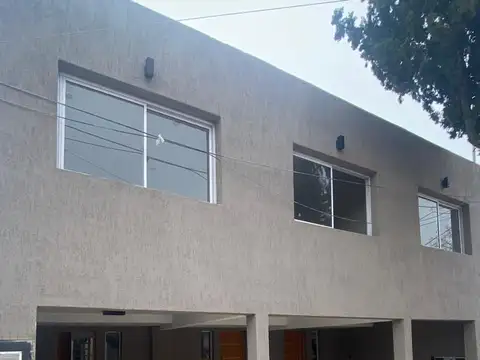 VENDO DUPLEX A ESTRENAR