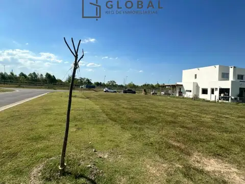 Terreno en Venta 20  mts Frente