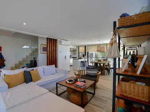Depto Tipo Casa en Venta de 2 dormitorios