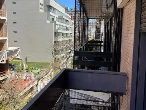 Pacheco De Melo 2600, Piso 6