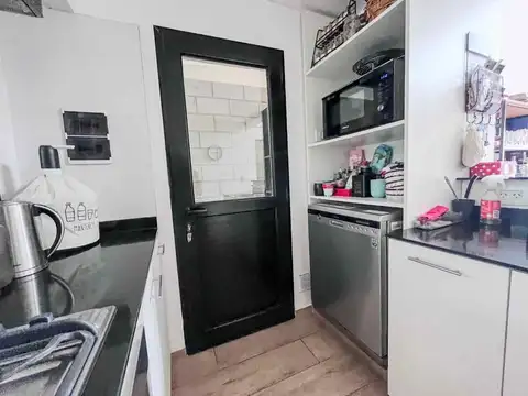 Depto Tipo Casa en Venta con 2 cocheras