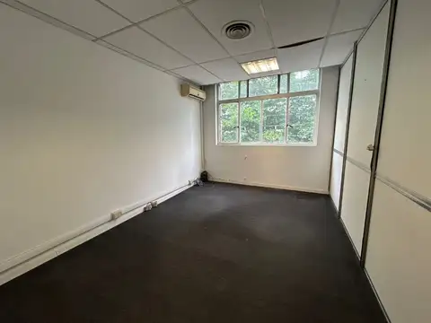 Oficina en Alquiler en Retiro, USD 400