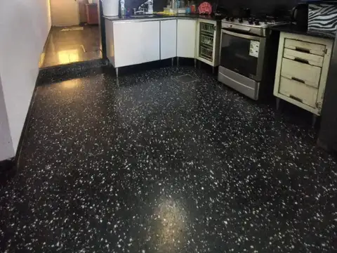 Lida Casa 3 Dor Vta refaccion jardin Los Damascos al 100