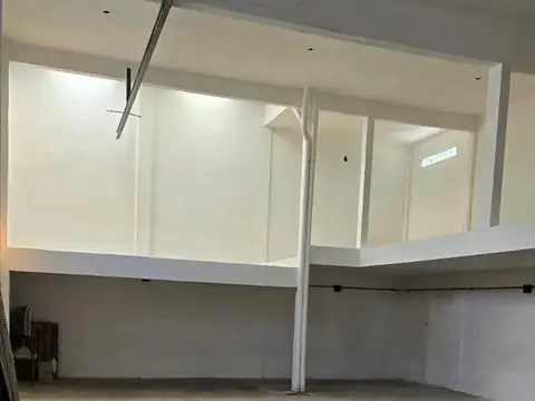 RIVERO al 4500, ESQUINA RUTA 8