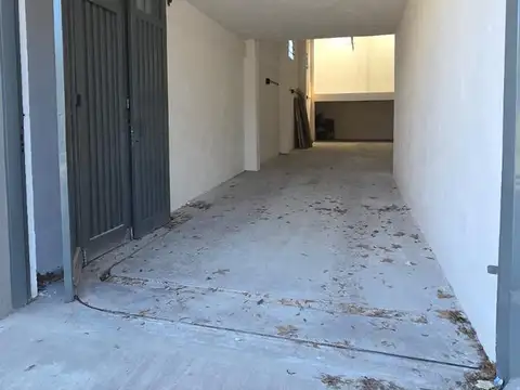 Galpon en Venta en Billinghurst, USD 200.000